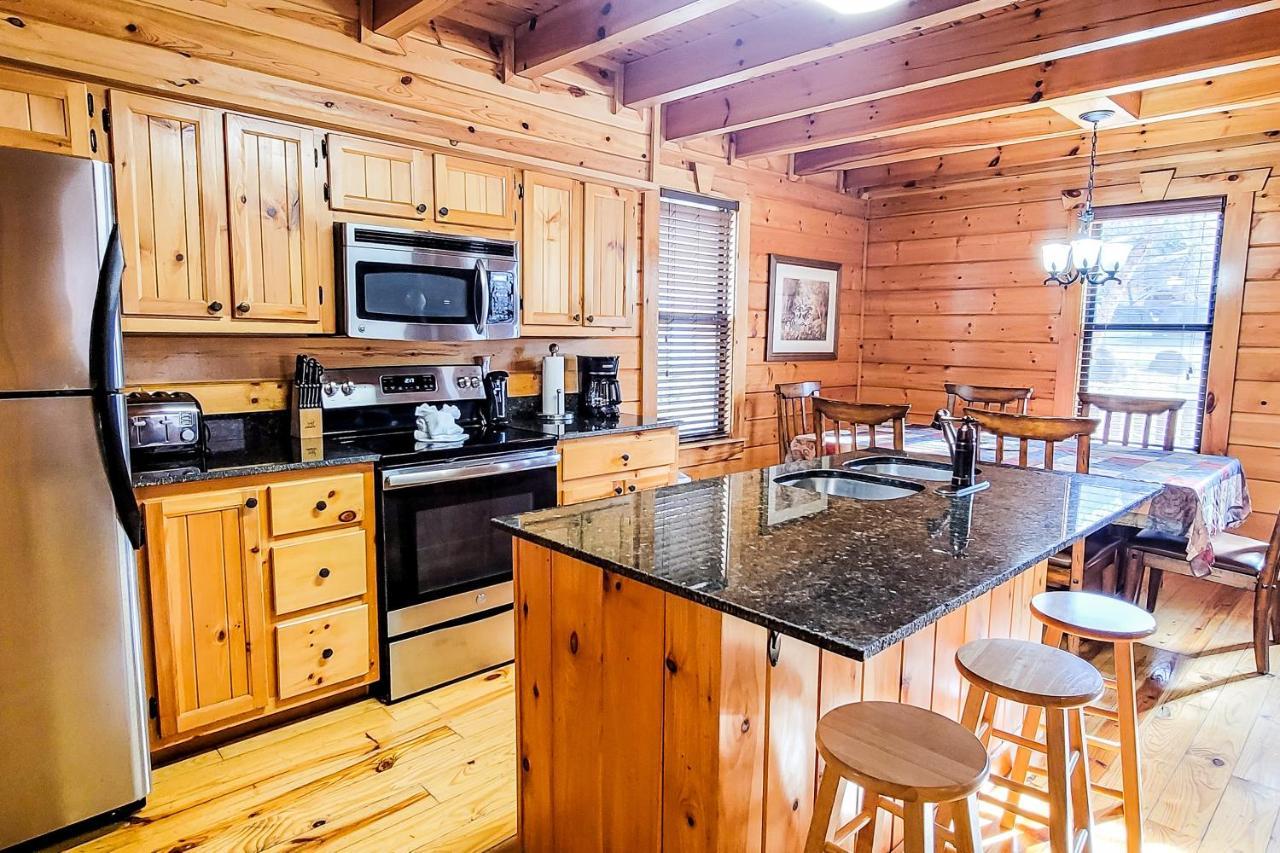 Serenity Now Gatlinburg Exterior photo